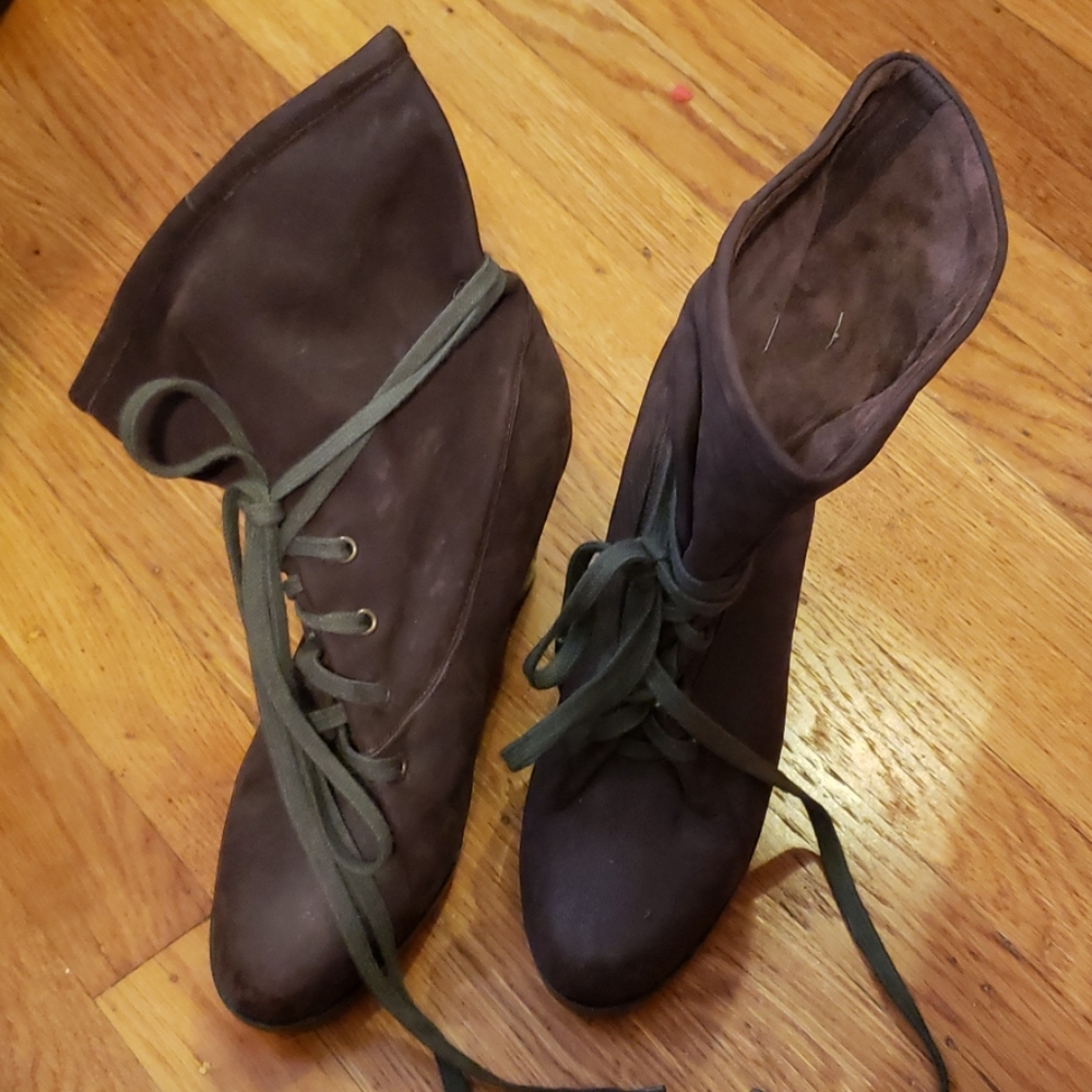 Farylrobin suede/leather booties
